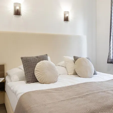 Csillag アパート