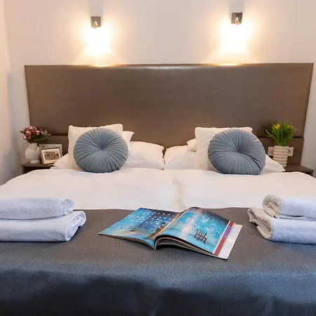 Csillag アパート *