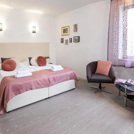 Csillag Balatonalmádi